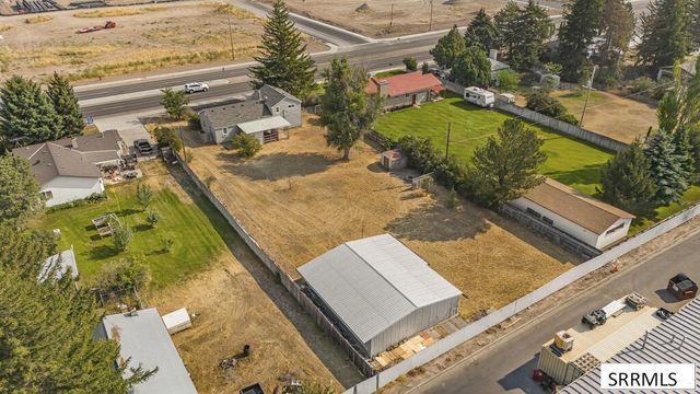 2516 E Lincoln Road, Idaho Falls, ID 83401