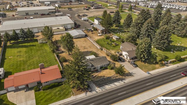 2516 E Lincoln Road, Idaho Falls, ID 83401