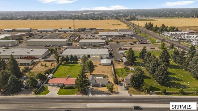 2516 E Lincoln Road, Idaho Falls, ID 83401