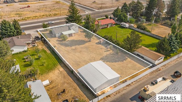 2516 E Lincoln Road, Idaho Falls, ID 83401