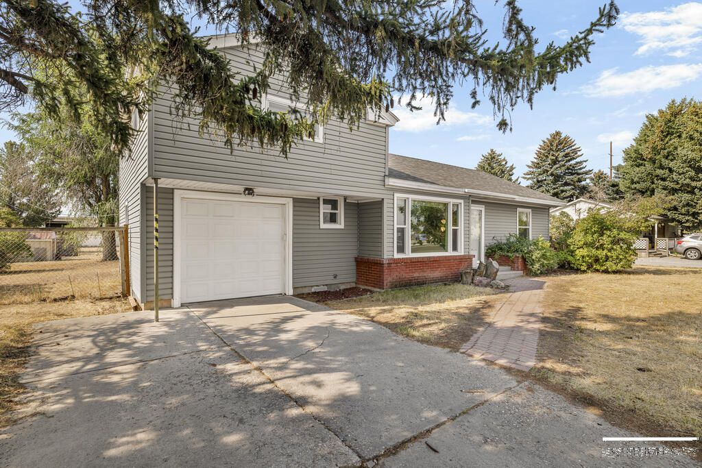2516 E Lincoln Road, Idaho Falls, ID 83401