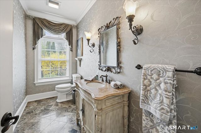 22 Nature Lane, Shelton, CT 06484