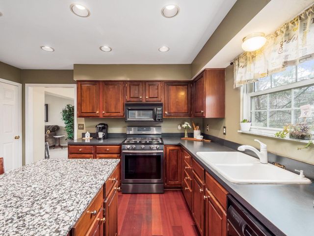3807 Dayspring Drive, Hilliard, OH 43026