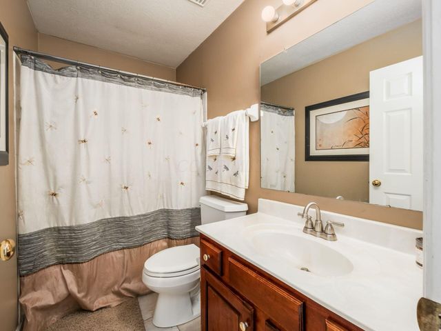 3807 Dayspring Drive, Hilliard, OH 43026