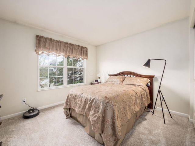 3807 Dayspring Drive, Hilliard, OH 43026