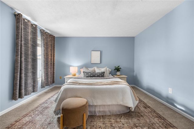 5929 Calm Lake Drive Drive, Farmington, NY 14425