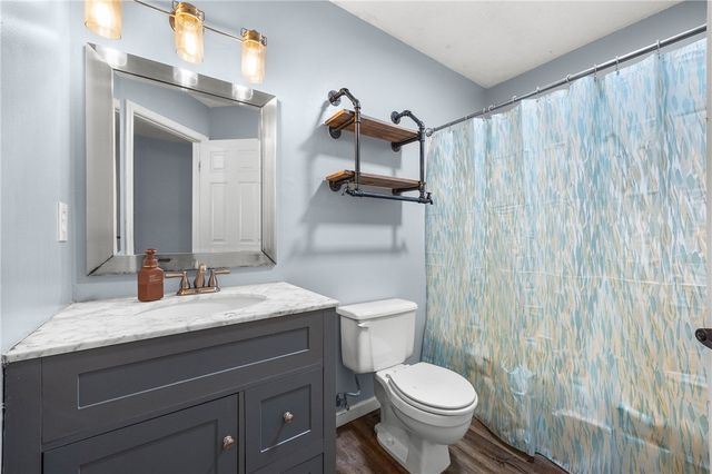 5929 Calm Lake Drive Drive, Farmington, NY 14425