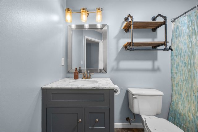 5929 Calm Lake Drive Drive, Farmington, NY 14425