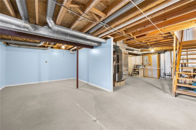 5929 Calm Lake Drive Drive, Farmington, NY 14425