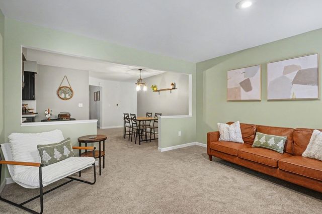 3365 Christy Way North Road, Saginaw, MI 48603