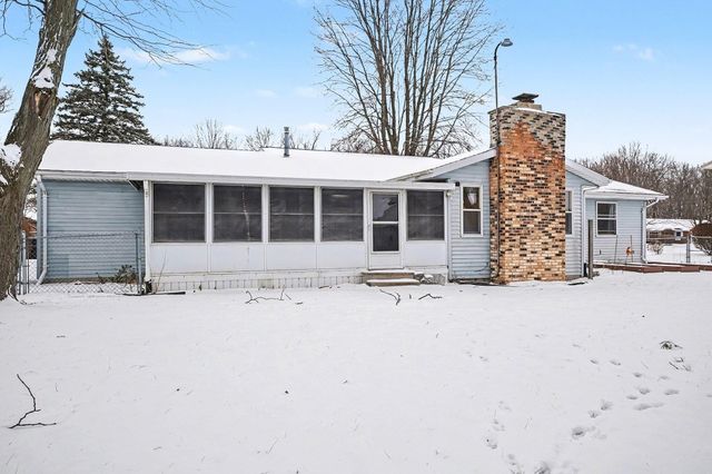 3365 Christy Way North Road, Saginaw, MI 48603