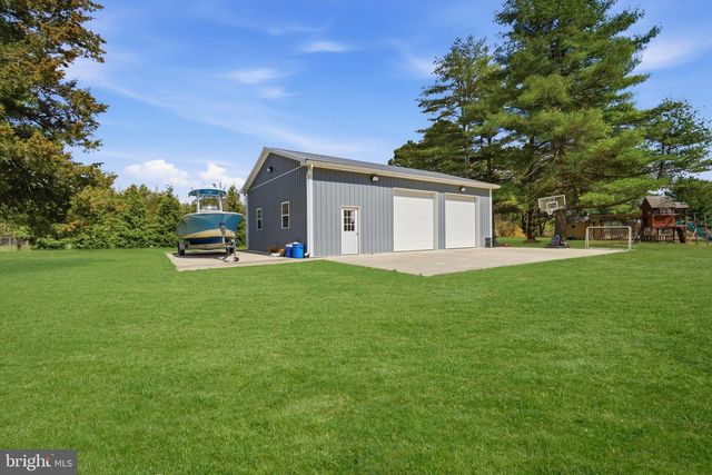 331 S VIENNA AVE, Egg Harbor City, NJ 08215