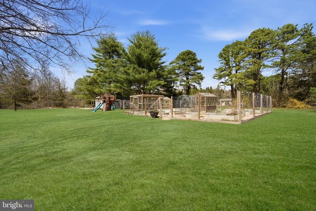 331 S VIENNA AVE, Egg Harbor City, NJ 08215
