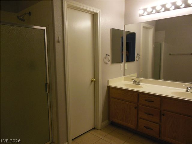 878 SCARLET HAZE Avenue, Las Vegas, NV 89183