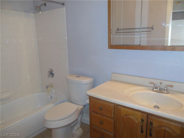 878 SCARLET HAZE Avenue, Las Vegas, NV 89183