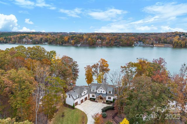 1037 Nutall Oak Lane, Belmont, NC 28012