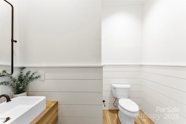 1037 Nutall Oak Lane, Belmont, NC 28012