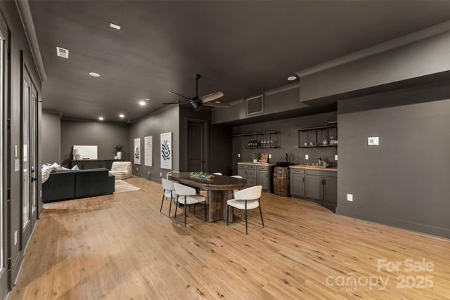 1037 Nutall Oak Lane, Belmont, NC 28012