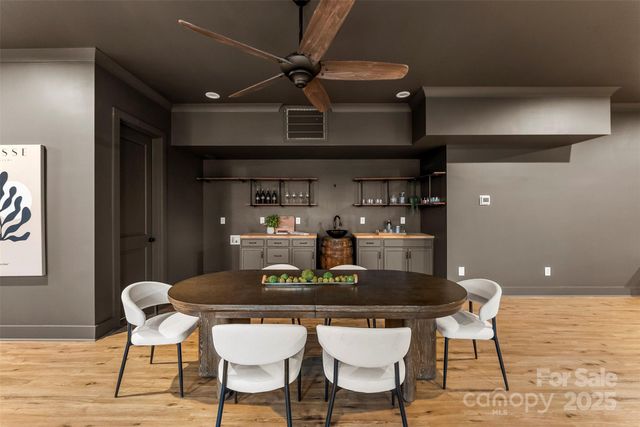 1037 Nutall Oak Lane, Belmont, NC 28012