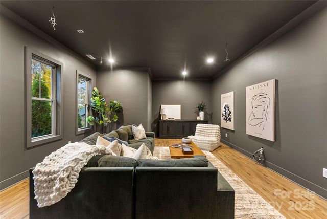 1037 Nutall Oak Lane, Belmont, NC 28012