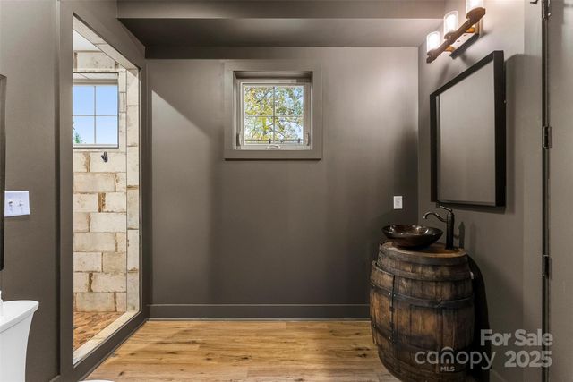 1037 Nutall Oak Lane, Belmont, NC 28012