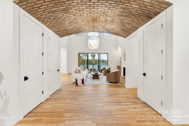 1037 Nutall Oak Lane, Belmont, NC 28012