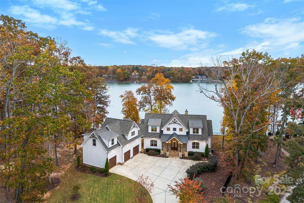 1037 Nutall Oak Lane, Belmont, NC 28012