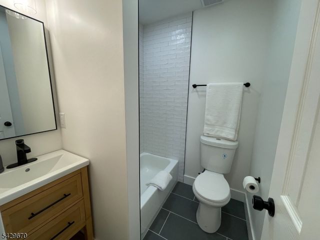 962 Brown Rd, Bridgewater Twp., NJ 08807
