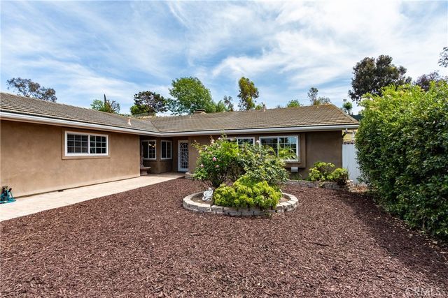 5612 Central, Bonita, CA 91902