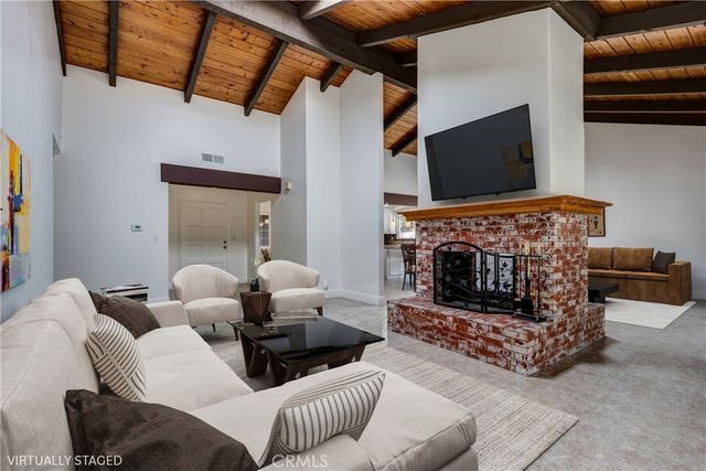 5612 Central, Bonita, CA 91902