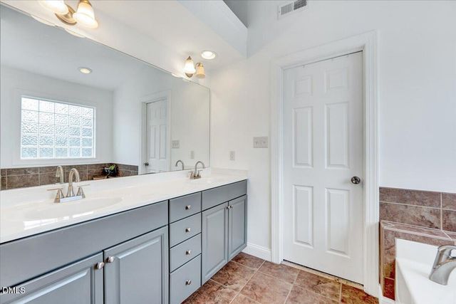 409 Magnolia View Lane, Rolesville, NC 27571