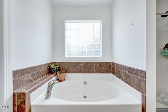 409 Magnolia View Lane, Rolesville, NC 27571
