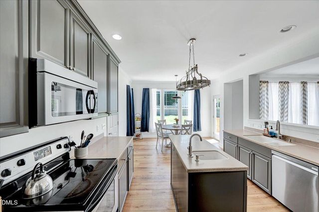 409 Magnolia View Lane, Rolesville, NC 27571