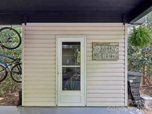 554 Pisgah Forest Drive, Pisgah Forest, NC 28768