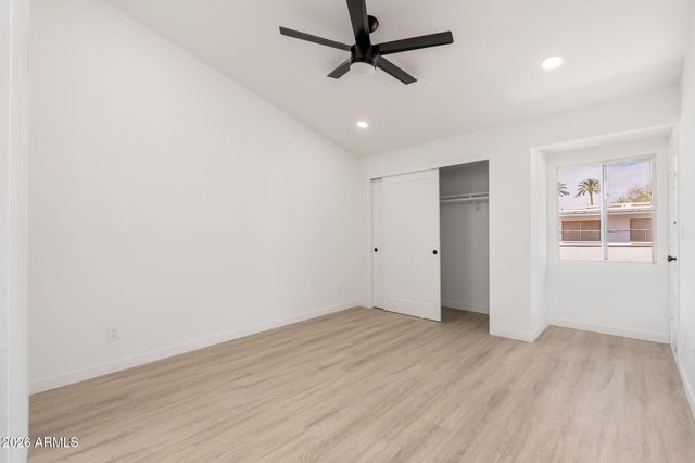 1940 E ORANGE Drive, Phoenix, AZ 85016