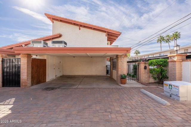 1940 E ORANGE Drive, Phoenix, AZ 85016