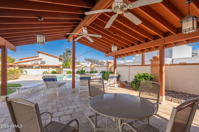 1940 E ORANGE Drive, Phoenix, AZ 85016