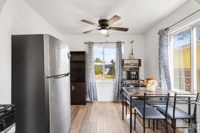 920 Knotts Street, Bakersfield, CA 93305