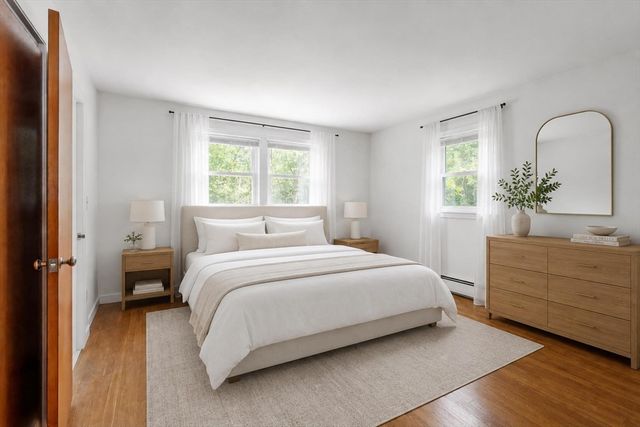 414 Grove St, Reading, MA 01867