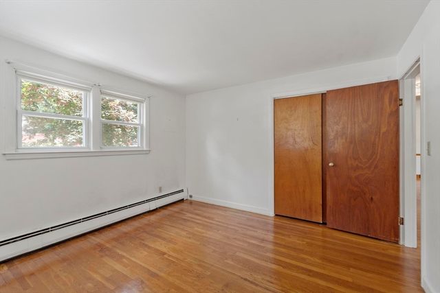 414 Grove St, Reading, MA 01867
