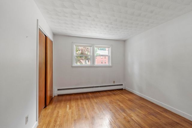 414 Grove St, Reading, MA 01867