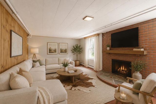 414 Grove St, Reading, MA 01867