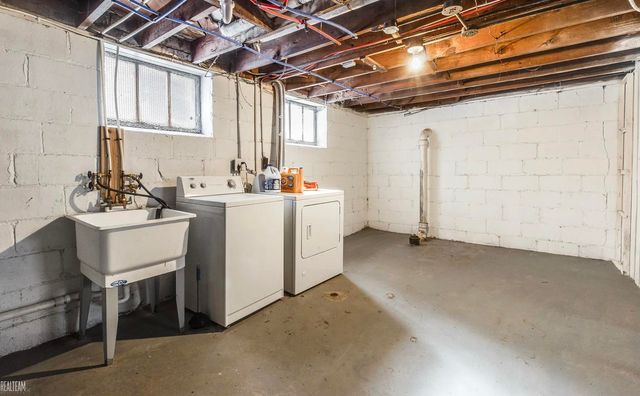 17193 Quincy Street, Detroit, MI 48221