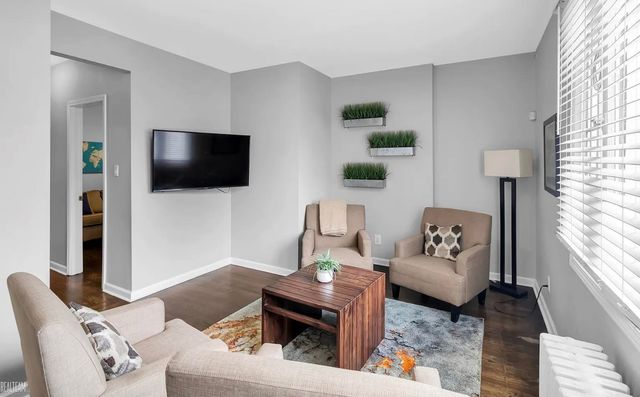 17193 Quincy Street, Detroit, MI 48221