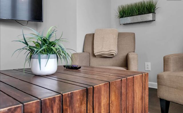 17193 Quincy Street, Detroit, MI 48221