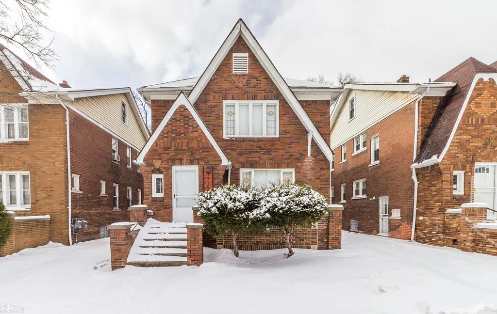 17193 Quincy Street, Detroit, MI 48221