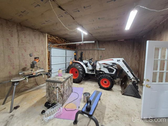 W2323 M69 Highway, Foster City, MI 49834