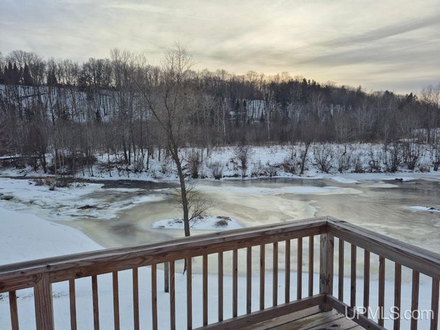 W2323 M69 Highway, Foster City, MI 49834