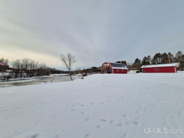 W2323 M69 Highway, Foster City, MI 49834