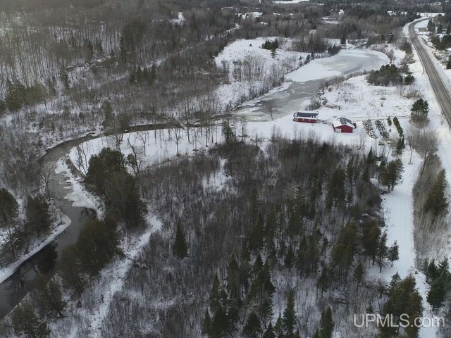 W2323 M69 Highway, Foster City, MI 49834